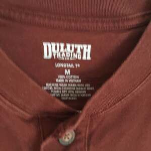 Duluth Trading Co. Men's Longtail T-Shirt, Rust Brown, Size M, 100% Cotton